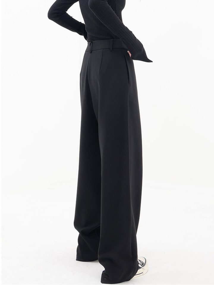 Vera | Übergroße Hose mit Doppelknoten-Detail