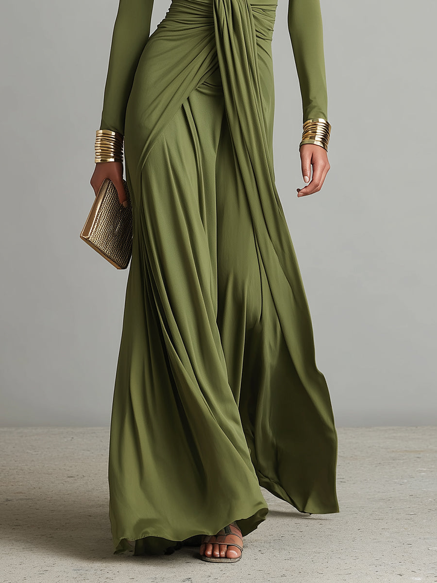 Olivgrünes Seiden-Maxikleid mit V-Ausschnitt