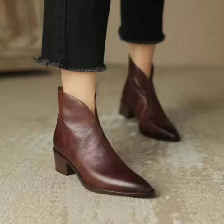 Laluna® | Luxuriöse Stiefel mit kleinem Absatz