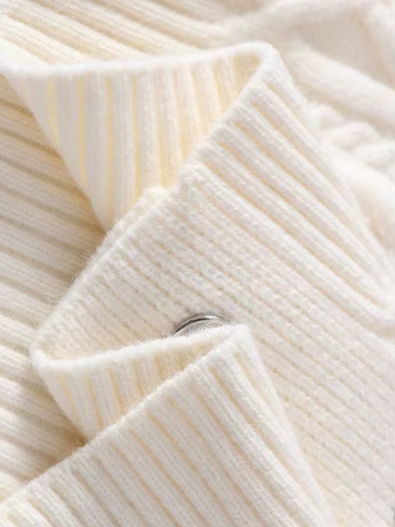 Pullover mit Schalkragen