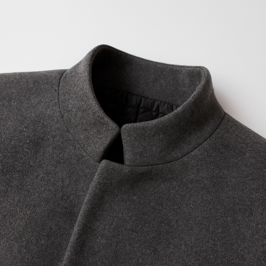 HERZ STIL | Mason Mantel